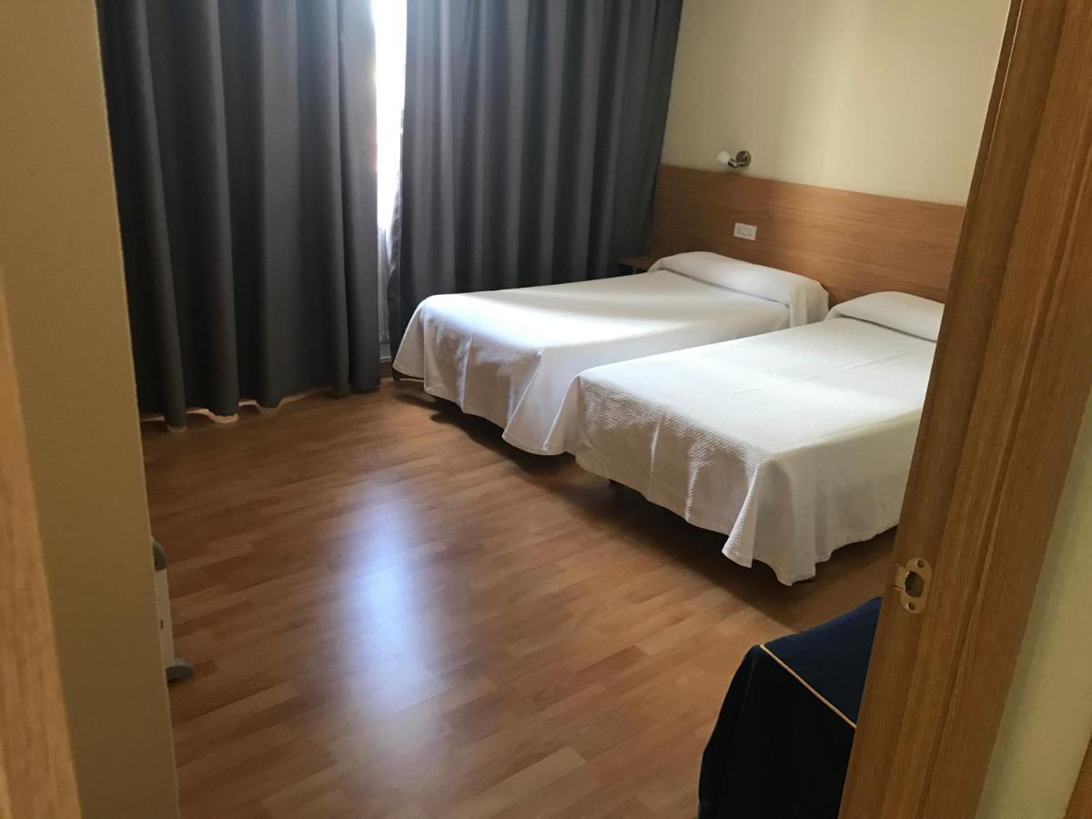 Hotel Millan Negreira Zewnętrze zdjęcie