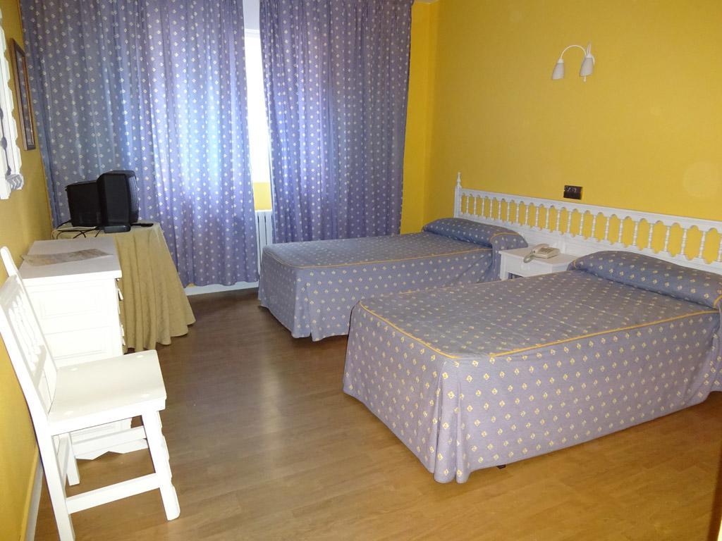 Hotel Millan Negreira Zewnętrze zdjęcie