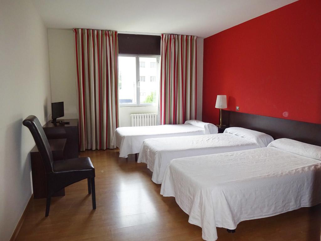 Hotel Millan Negreira Zewnętrze zdjęcie